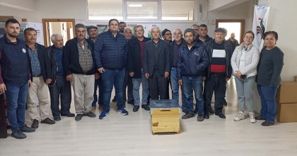 TEKNİK PERSONELE ARI YETİŞTİRİCİLİĞİ EĞTİMİ