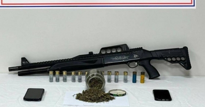 UYUŞTURUCU TACİRLERİNE 2 İLÇEDE OPERASYON DÜZENLENDİ