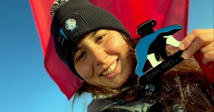 İZMİRLİ BENGİSU’DAN ALTIN MADALYA