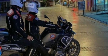 MANİSA’DA AYAKKABI HIRSIZI YAKALANDI   