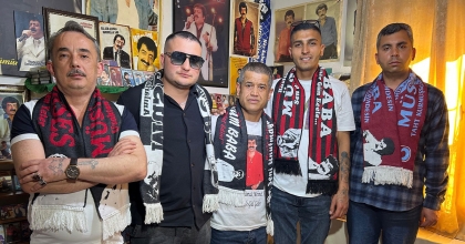 İZMİRLİ ‘MÜSLÜMCÜLERDEN’ MUSTAFA KESER’E TEPKİ: “ÖZÜR BEKLİYORUZ”   