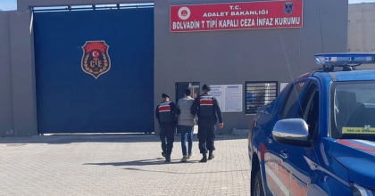 AFYONKARAHİSAR'DA KAÇAK ŞAHIS YAKALANDI