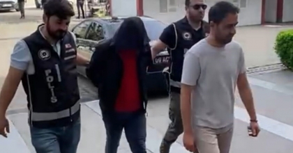 ANNE VE OĞLUNU BIÇAKLAYIP ÖLDÜREN ŞAHIS TUTUKLANDI