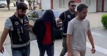 ANNE VE OĞLUNU BIÇAKLAYIP ÖLDÜRMÜŞTÜ, ADLİYEYE SEVK EDİLDİ