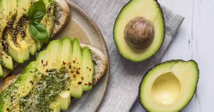 AVOKADONUZU UZUN SÜRE TAZE TUTMANIN BASİT YOLU