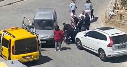 BAYRAMLAŞMAYA GİDERKEN ADETA SAVAŞTILAR