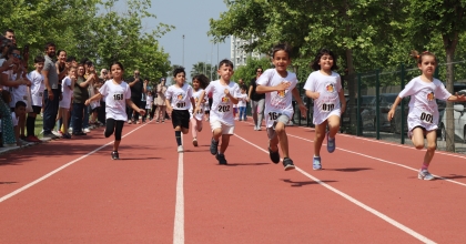 KANSER HASTASI ARKADAŞLARI İÇİN KOŞTULAR