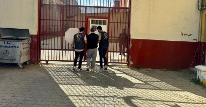HAKKINDA 148 YIL KESİNLEŞMİŞ HAPİS CEZASI BULUNAN ŞAHIS YAKALANDI