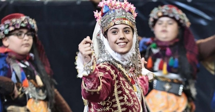 HALK OYUNLARINDA İL BİRİNCİLİĞİ YARIŞMALARI BAŞLIYOR 