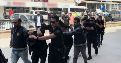 HESAP KAVGASINDA GÖZALTINA ALINAN 6 ŞÜPHELİ ADLİYEYE SEVK EDİLDİ  
