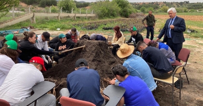 İLK FİDAN TÜPLEME İŞLEMİ YAPILDI