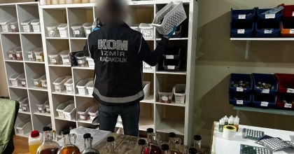 İZMİR’DE PİYASA DEĞERİ 6 MİLYON LİRA KAÇAK TÜTÜN ÜRÜNLERİ ELE GEÇİRİLDİ