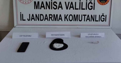 MANİSA'DA JANDARMADAN UYUŞTURUCUYA DARBE: 10 KİŞİ TUTUKLANDI