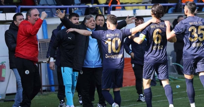 MENEMEN FK, 5’TE 5 YAPMAK İSTİYOR  