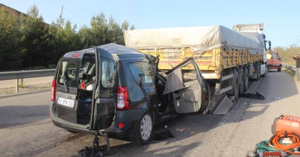 MANİSA’DAKİ FECİ KAZADA ÖLÜ SAYISI 4’E ÇIKTI  