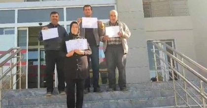 ŞUHUT'TA MUHTARLAR MAZBATALARINI ALDILAR  