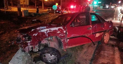 TIR İLE OTOMOBİLİN ÇARPIŞTIĞI KAZADA 2 KİŞİ YARALANDI  