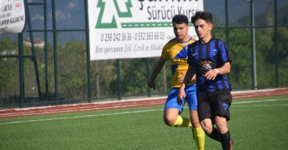 BAŞKARCI MERKEZEFENDİSPOR KAPTANIYLA GÜLDÜ 1-0