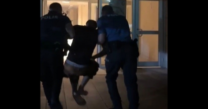 FİRARİ, MOTOSİKLET ÇALARKEN YAKALANDI   