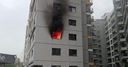 8 KATLI BİNADA YANGIN PANİĞİ 