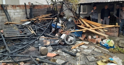 AHIR YANGININDA 1 KOYUN TELEF OLDU