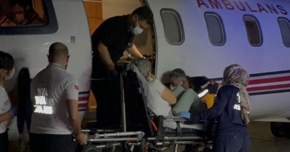 ASTIM HASTASI KADIN UÇAK AMBULANSLA ANKARA’YA SEVK EDİLDİ  