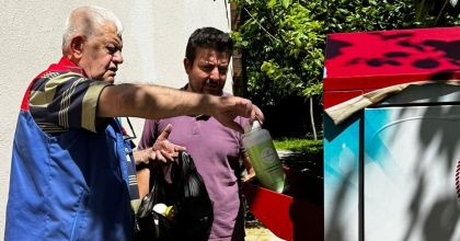 ATIK GETİREN ÜRETİCİ SIVI GÜBRE İLE ÖDÜLLENDİRİLDİ