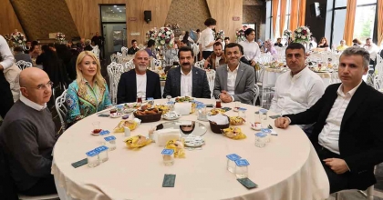 AVUKATLAR BARO’NUN KAHVALTISINDA BULUŞTU