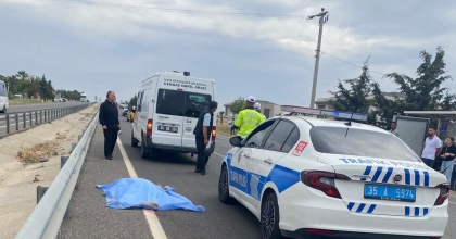 OTOMOBİLİN ÇARPTIĞI YAYA HAYATINI KAYBETTİ  