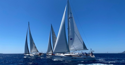 YELKEN YARIŞLARI BAŞLADI  