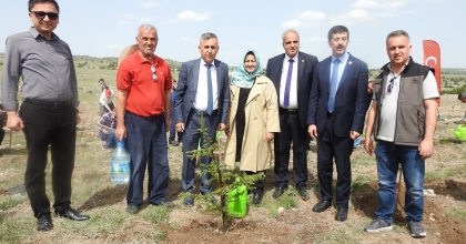 AİLE HAFTASINDA AİLE ORMANI TESİS EDİLDİ