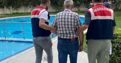 TERÖR ÖRGÜTLERİNE İZMİR MERKEZLİ OPERASYON 