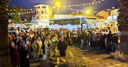SEYDİKEMER’DE HACI ADAYLARI KUTSAL TOPRAKLARA UĞURLANDI   
