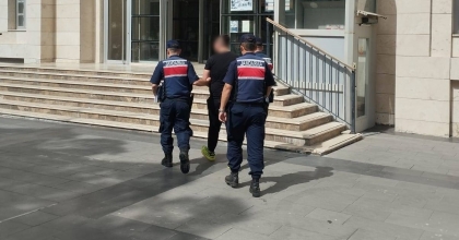 JANDARMA EKİPLERİ UYUŞTURUCUYA GEÇİT VERMİYOR   