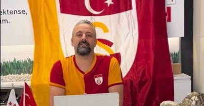 GALATASARAYLI TARAFTARLAR ŞAMPİYONLUK ZİNCİRİNİ MANİSA'DAN BAŞLATTI   