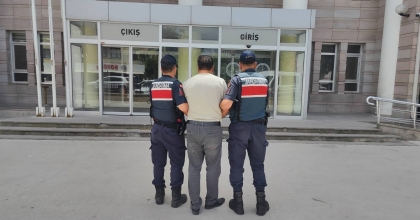 ARANAN HÜKÜMLÜ SAHTE KİMLİKLE YAKALANDI