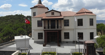 DARBENİN YILDÖNÜMÜNDE ADNAN MENDERES DEMOKRASİ MÜZESİNİ KAPATTILAR