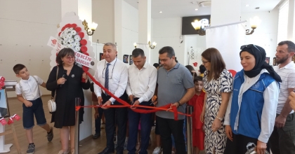 MİNİK SANATÇILARDAN ‘ISLAK KEÇE’ SERGİSİ  