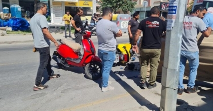 MİLAS'TA MOTOSİKLETLER ÇARPIŞTI: 1 YARALI  
