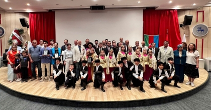 AZERBAYCAN'IN BAĞIMSIZLIĞININ 106. YILDÖNÜMÜ İZMİR'DE KUTLANDI   