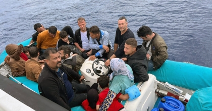 DATÇA’DA 45 DÜZENSİZ GÖÇMEN YAKALANDI   