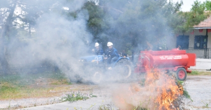 İZMİR’İN ORMANLARINA GÖNÜLLÜ KALKANI   