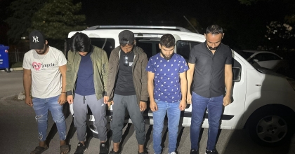 KİMLİKSİZ 4 YABANCI UYRUKLU ŞAHIS YAKALANDI   