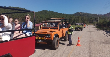 KOLLUK KUVVETLERİNDEN JEEP SAFARİLERİNE SIKI DENETİM  