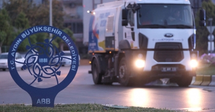 AYDIN BÜYÜKŞEHİR, 24 SAAT TEMİZLİK MESAİSİNDE  