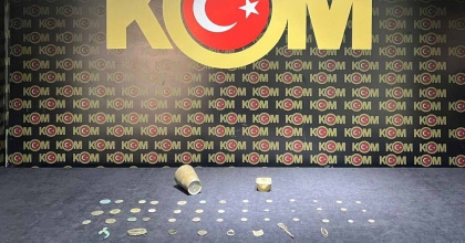 BİZANS DÖNEMİNE AİT SİKKE VE OBJELER BULUNDU
