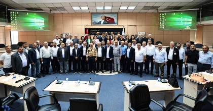 ÇAVUŞOĞLU MUHTARLARLA BİR ARAYA GELDİ