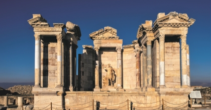 GENÇ DENİZLİ’DEN KARMA SERGİ