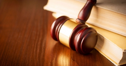 HUKUK MESLEKLERİNE SINAV ŞARTI