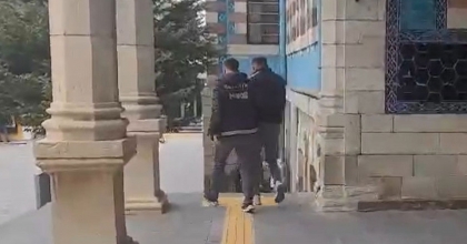 KÜTAHYA’DA UYUŞTURUCU TİCARETİ ŞÜPHELİSİ 1 KİŞİ TUTUKLANDI  